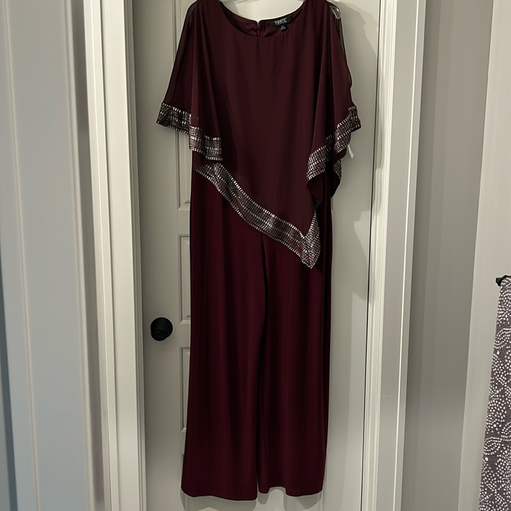 NWT Asymmetrical Cold Shoulder Cape Jumpsuit - Picture 2 of 9